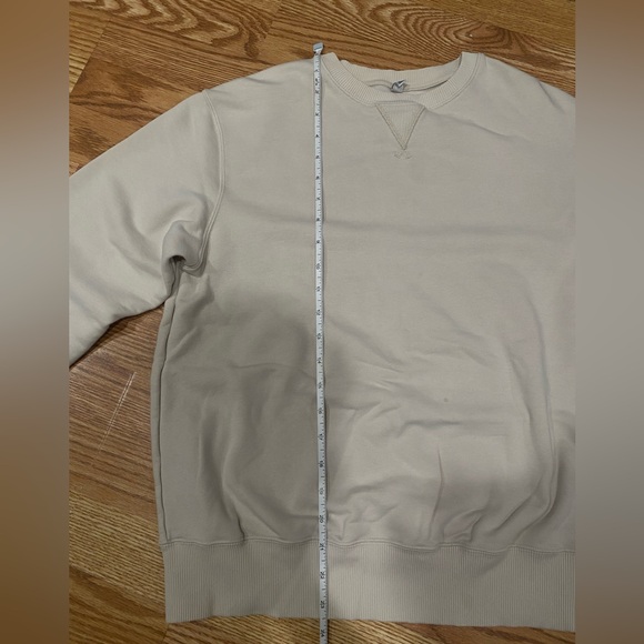 Uniqlo Beige Cream Sweatshirt XS - Picture 2 of 4